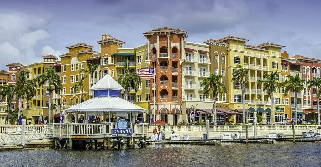 Where To Buy CBD in Naples